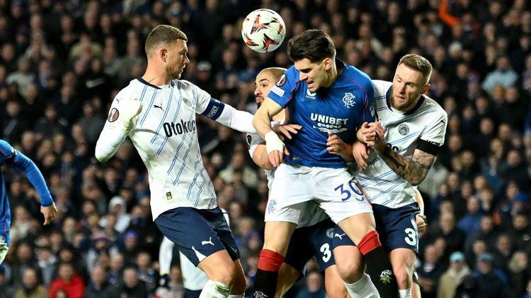 Fenerbahçe, UEFA Avrupa Ligi’ne veda etti! Rangers penaltılarla turladı