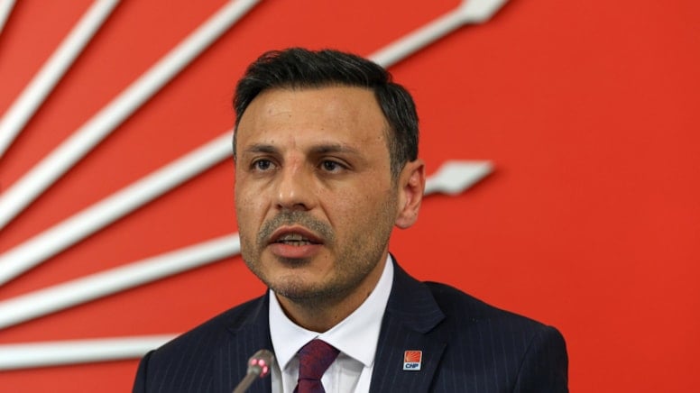 CHP İstanbul İl Başkanı Özgür Çelik’e siyasi yasak istenen iddianame kabul edildi.