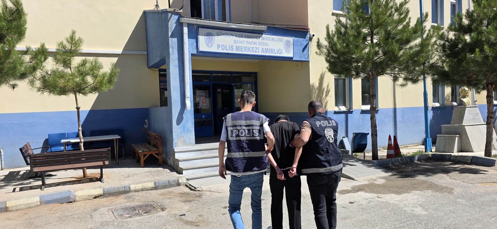 Kahramanmaraş  23 FARKLI DOSYADAN ARANAN ŞAHIS YAKALANDI