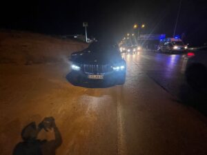 Gayberli mahallesi Kayseri yolu üzeri 3 aracın karıştığı trafik kazası bir hafif yaralı vatandaş mevcut