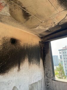 Haydarbey mahallesi ev yangını  Patlama sesi içerde bulunan çakmak gazı