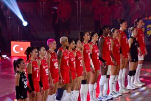 FİLENİN SULTANLARI YARI FİNALDE