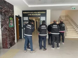 Kahramanmaraş’ta Uyuşturucu Operasyonu: 4 Zehir Taciri geçiş  yok