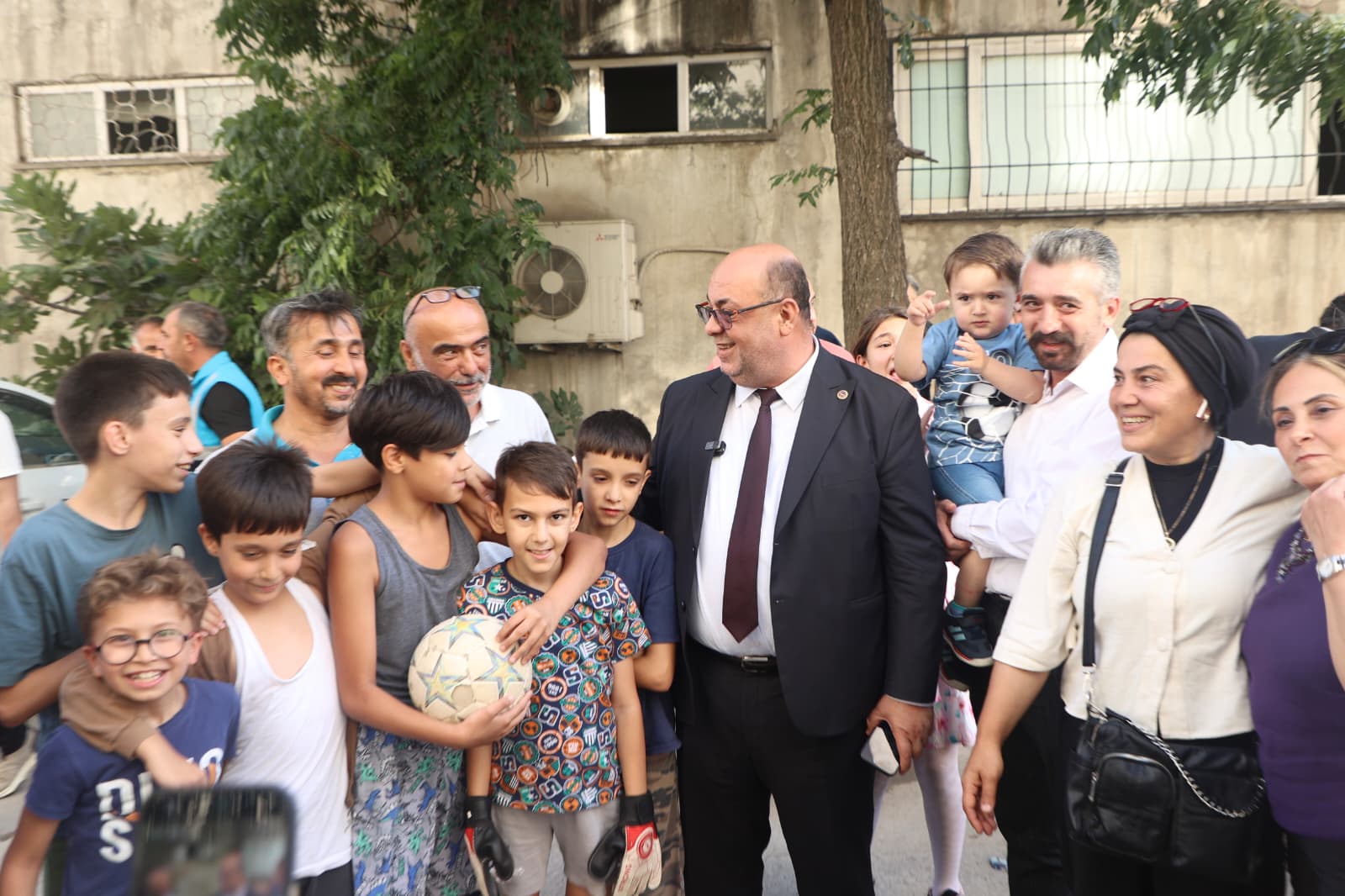 97. MAHALLE TOPLANTISI İSMETPAŞA MAHALLESİ’NDE GERÇEKLEŞTİRİLDİ Dulkadiroğlu Belediyesi tarafından düzenli olarak gerçekleştirilen mahalle toplantılarının 97