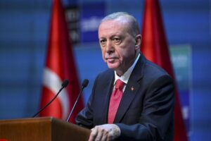 Cumhurbaşkanı Erdoğan Türkiye’nin güvenliğini kimseye emanet edemeyiz; millî güvenliğimizden asla taviz veremeyiz.