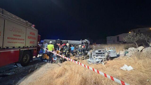 Gaziantep’te meydana gelen  trafik kazasında 7 vatandaşımız hayatını kaybetti, 16 vatandaşımız yaralandı